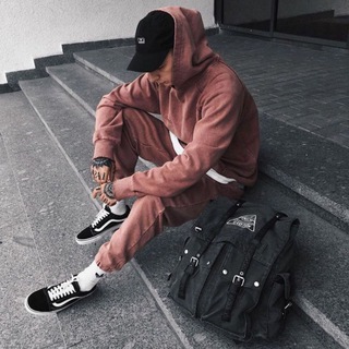 MENSWEAR