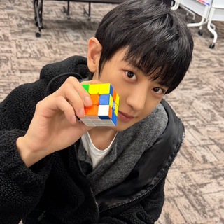 EXØ ◑ CHANYEØL