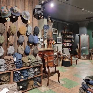 TWEED HAT ️