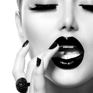 PARADISE WOMAN