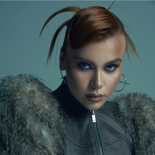 DASHA MANAKOVA EASY MUSIC