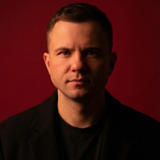 МИЛЛИАРД НА СУМКАХ