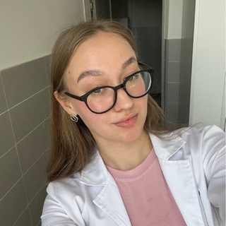 АЛИНА В МЕДЕ