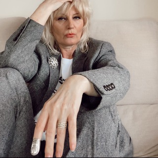 ALLA DAVIES